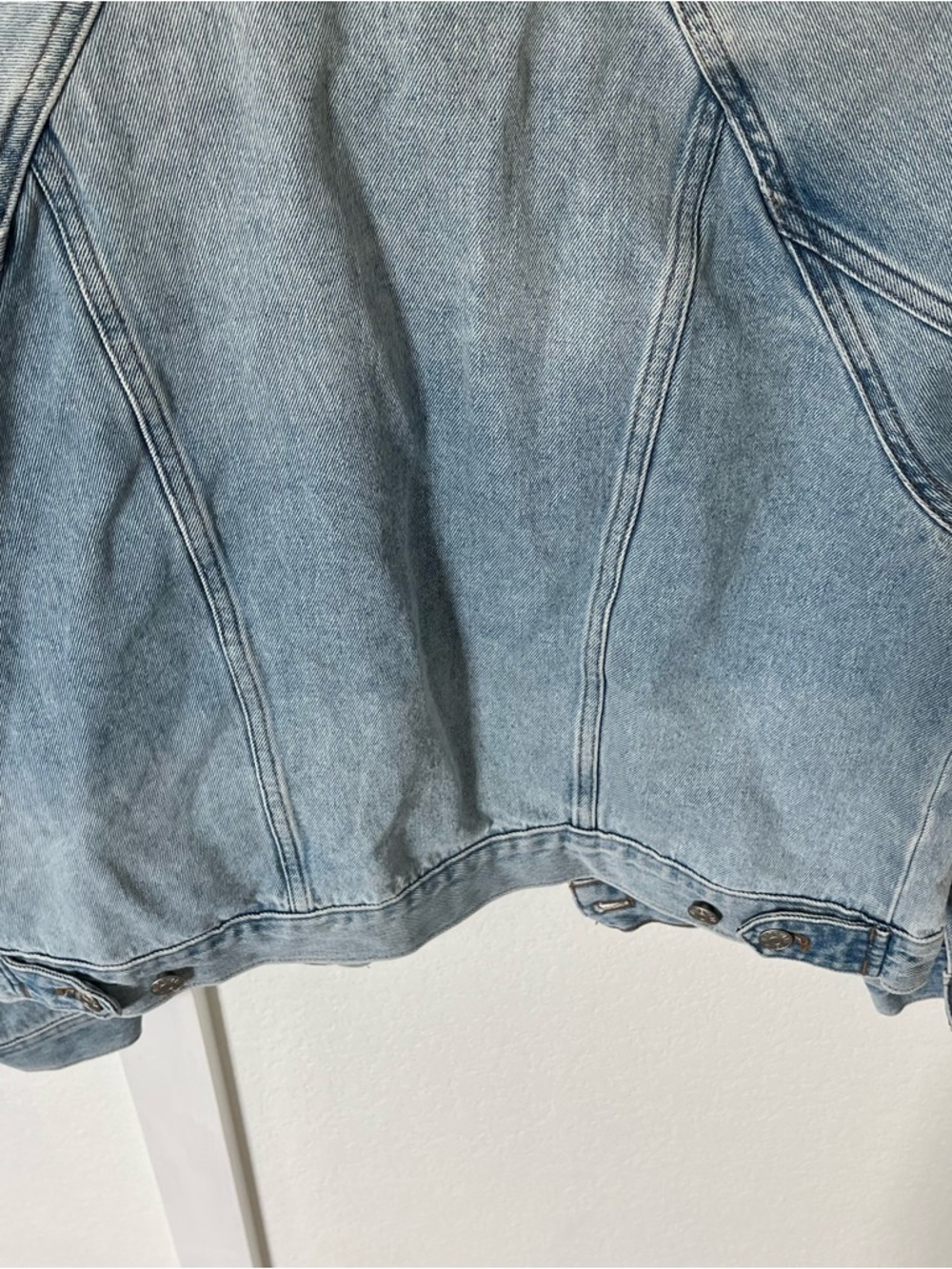 Madewell Women's Small Denim Jacket. - Picture 9 of 10